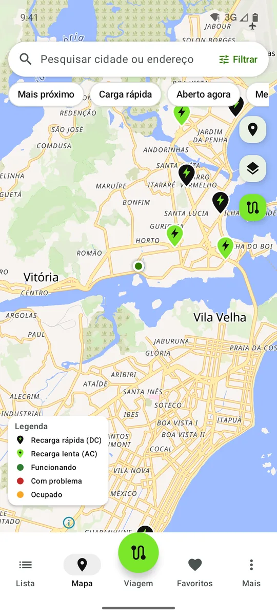 Tela do app Eletropostos Brasil com o mapa de estações de recarga em Vitória